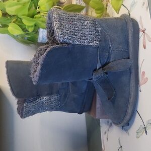 BearPaw Geneva Grey Bootie Sz 8